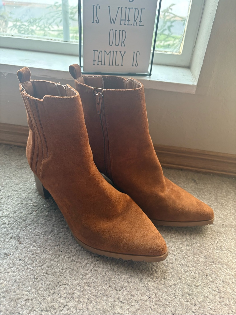 Maurices Size 8.5 Cognac Western Ankle Boots Suede-Look Block Heel